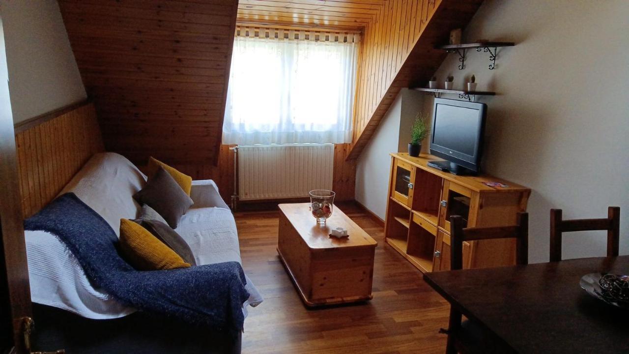 Co D'Eric Apartment Веля Екстериор снимка