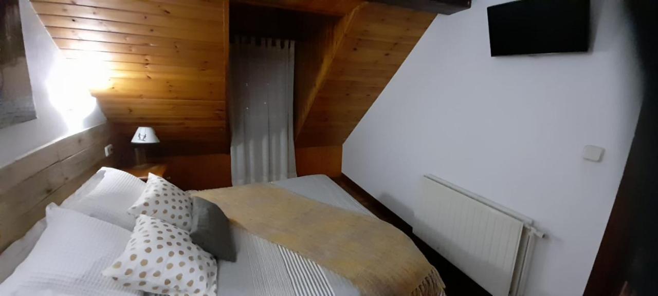 Co D'Eric Apartment Веля Екстериор снимка